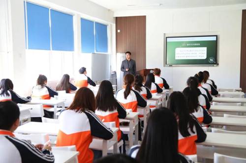 https://www.syu.edu.cn/_mediafile/web_01/2020/12/08/37kyistyf8.jpg